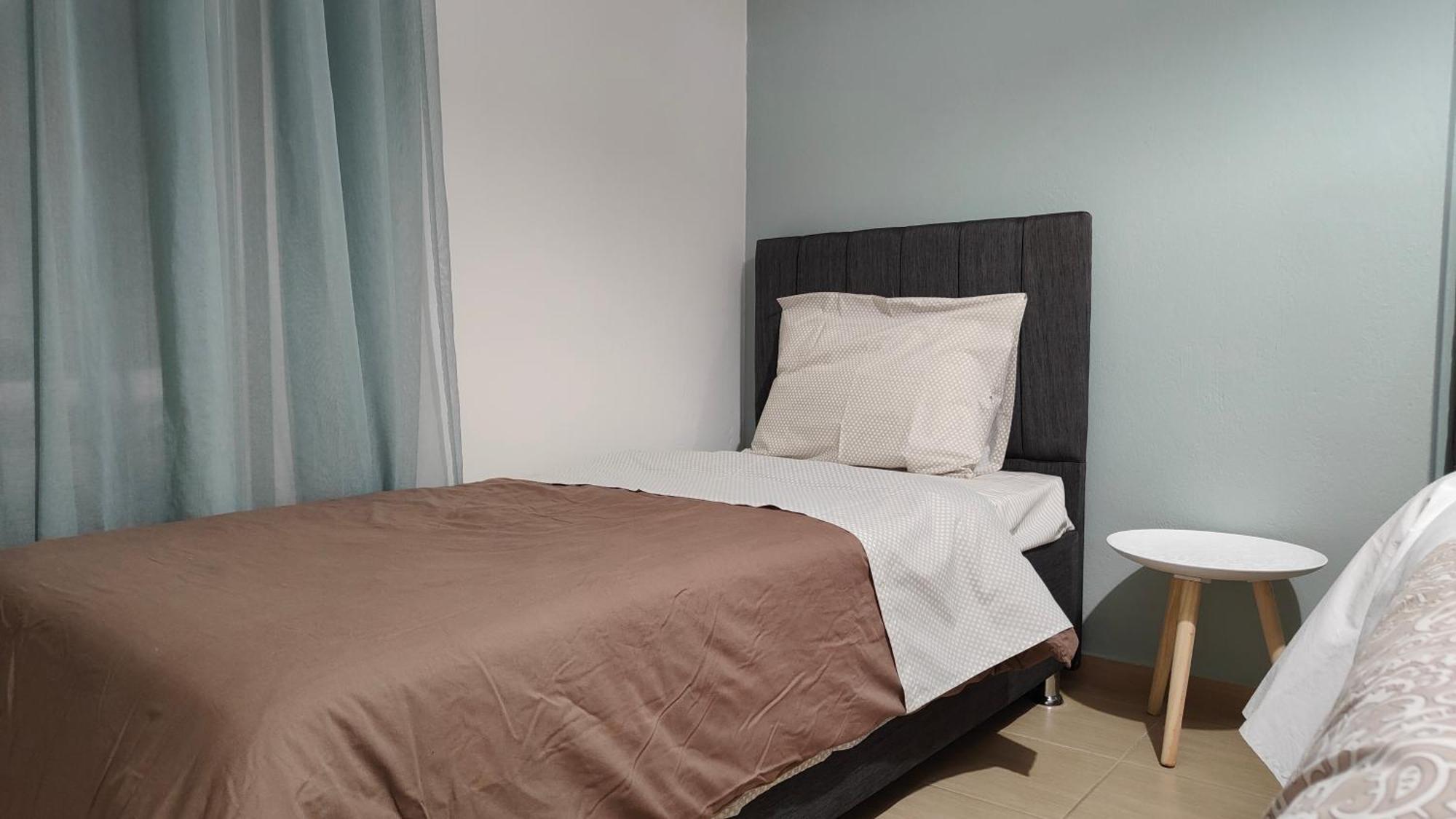 Rock & Roll 1 - Modern Apartment In Trikala Ngoại thất bức ảnh