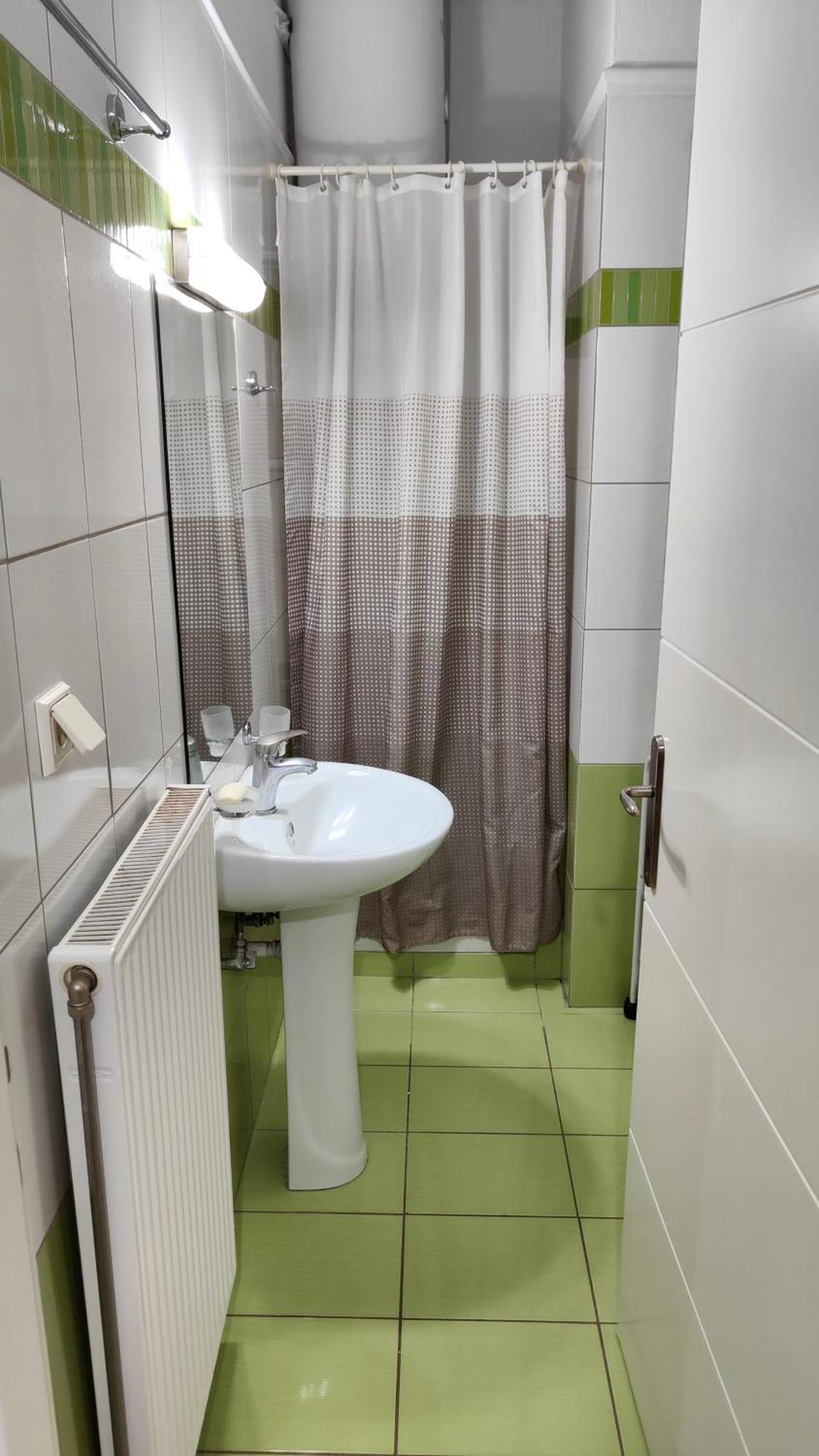Rock & Roll 1 - Modern Apartment In Trikala Ngoại thất bức ảnh